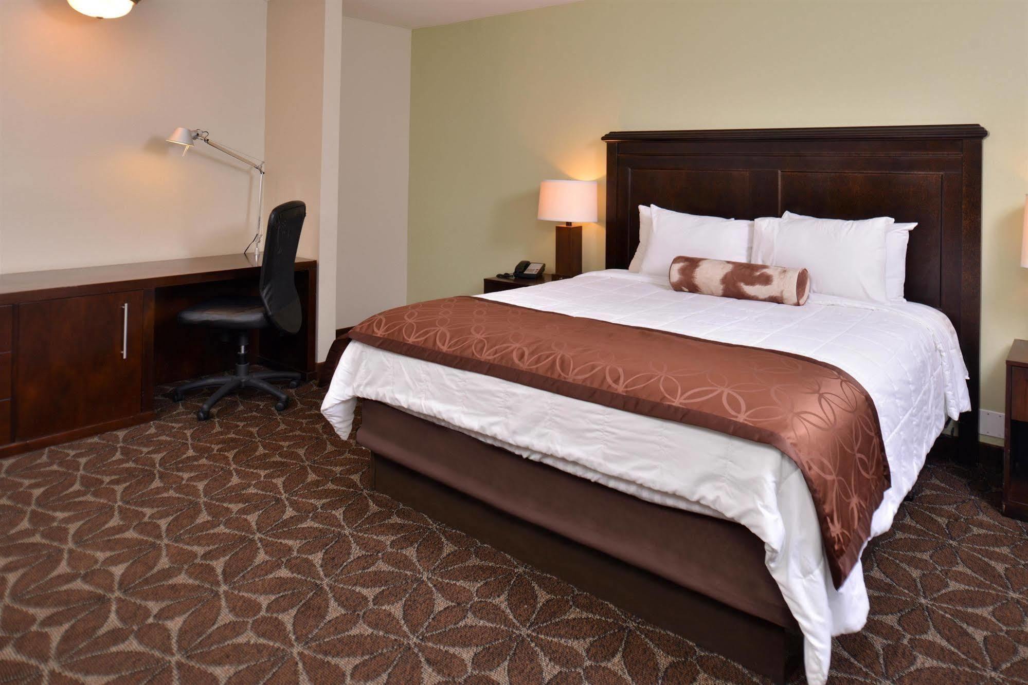 America'S Best Value Inn - Memphis Airport Экстерьер фото
