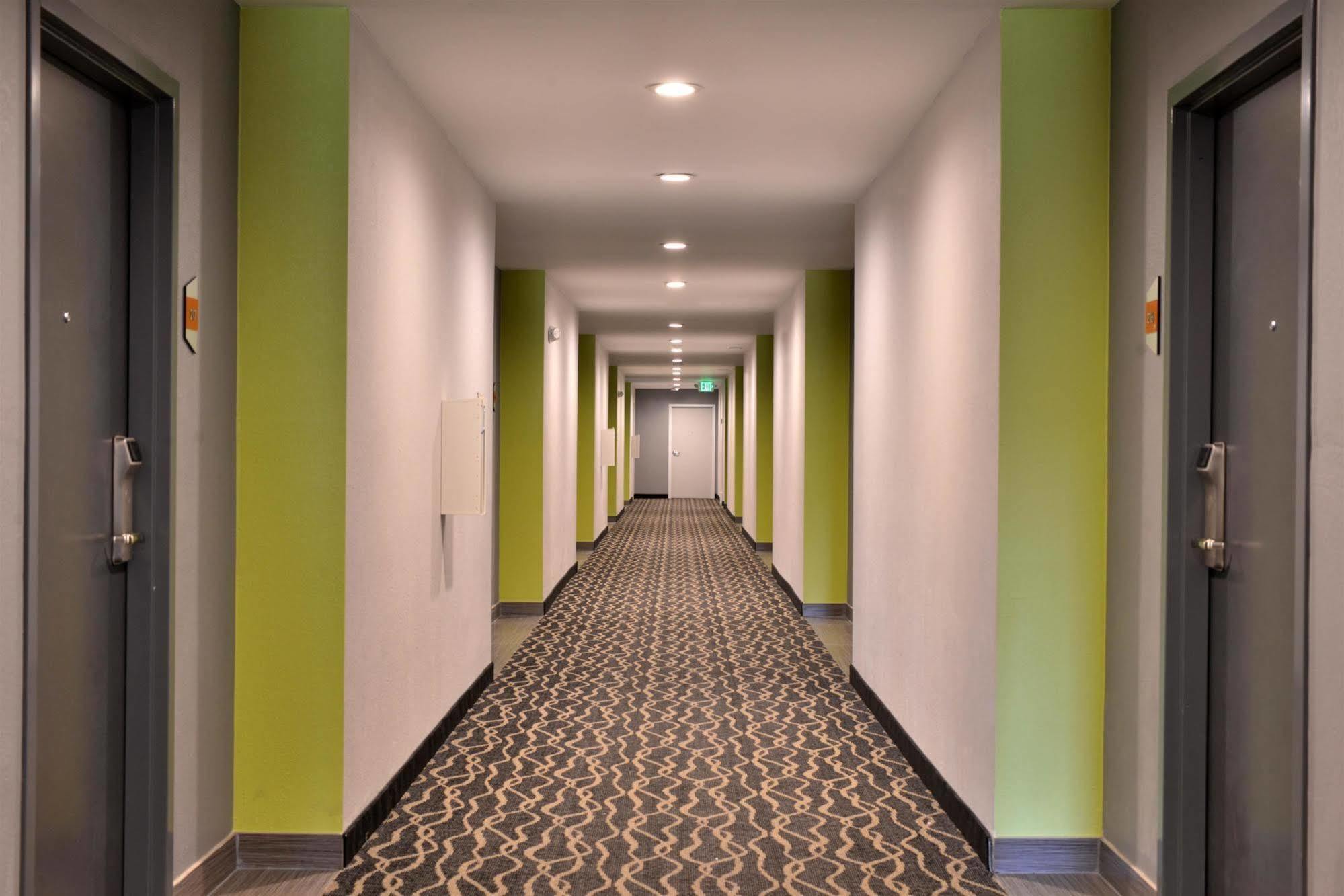 America'S Best Value Inn - Memphis Airport Экстерьер фото