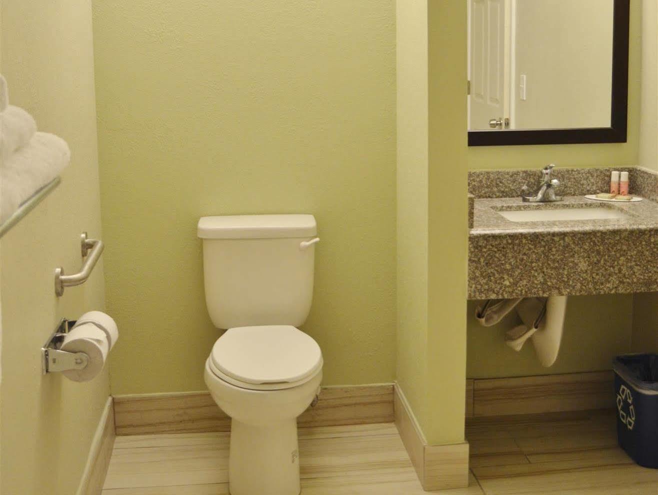 America'S Best Value Inn - Memphis Airport Экстерьер фото