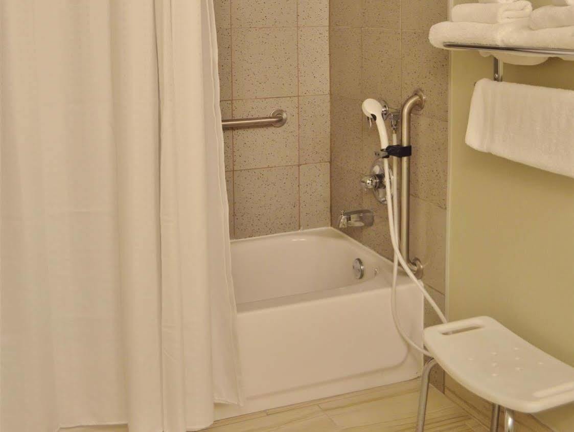 America'S Best Value Inn - Memphis Airport Экстерьер фото